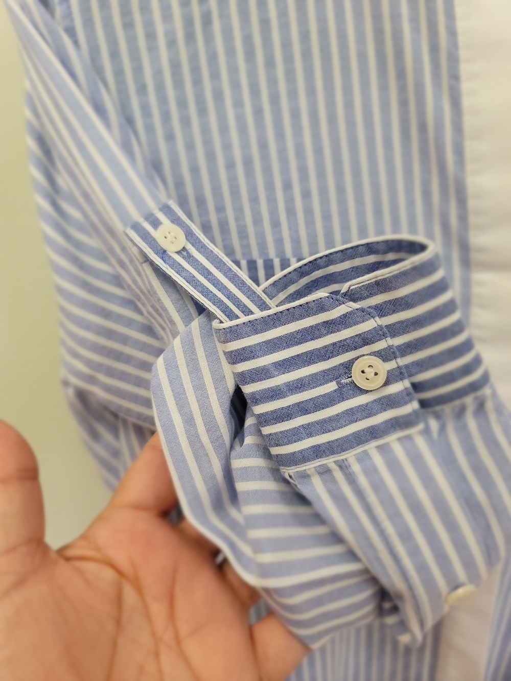 BCBGMAXAZRIA Randi Light Blue Stripe High-Low Blouse - M - Cotton Blend - Picture 5 of 8